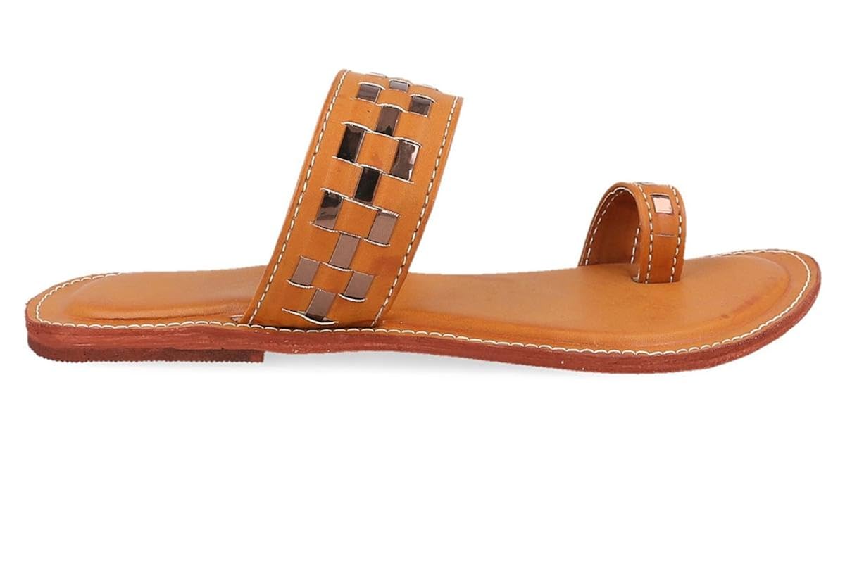 yeomen women's brown slippers