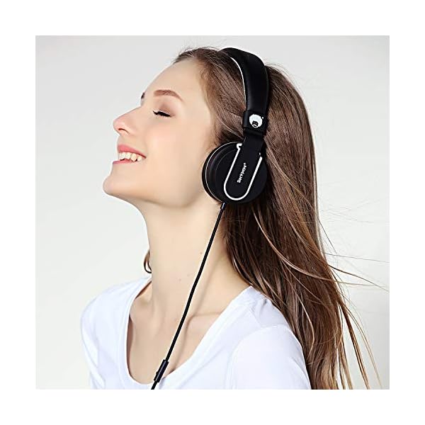 Rockpapa-952-Stereo-Foldable-Headphones-On-Ear-Adjustable-Headband-with-Microphone-for-Kids-Childrens-Adults-Tablet-Computer-Mobile-CDDVD-MP34-Black-White Rockpapa Kids Headphones, 952 Childrens Headphones, Wired Headphones with Microphone, Foldable, Stereo Sound, 3.5mm Jack…