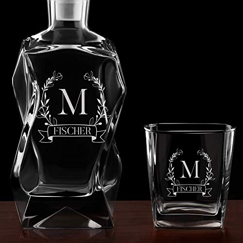 Maverton Whiskey Karaffe + 2/4 / 6er Whiskygläser Set mit Gravur - 700ml Whisky Dekanter - Geschenk zum Geburtstag für Damen - Monogramm 1 – Bild 5