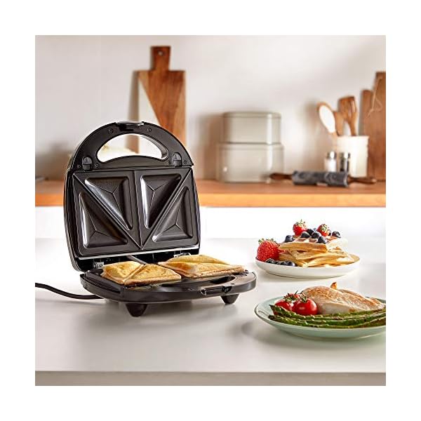 VonShef-3-in-1-Sandwich-Toaster-Waffle-Maker-Grill-Dual-Plate-Press-for-Toasties-Paninis-Snacks-Easy-to-Use-Clean-Non-Stick-Interchangeable-Plates-Compact-Portable-Size--Black-700W VonShef Waffle Maker 3 in 1 – Sandwich Toaster, Panini Press, Waffle Iron with Non-Stick Easy Clean Removable Plates…