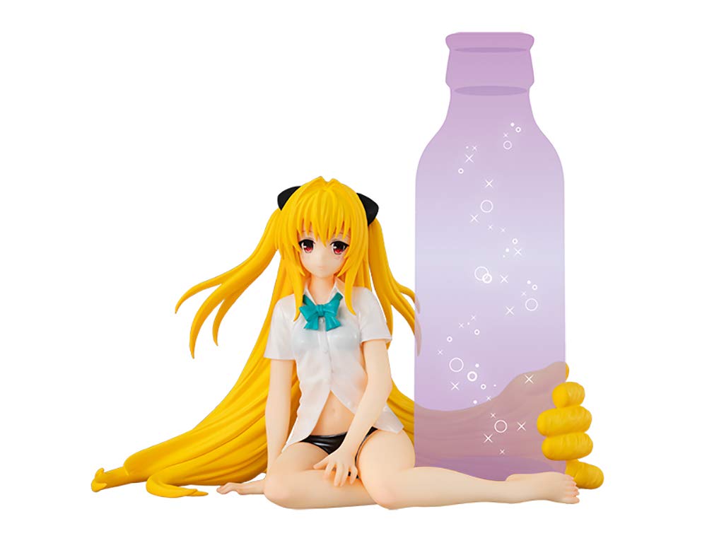 Furyu 3.9" To Love Ru Darkness: Golden Darkness Nakayoshi Hold Figure