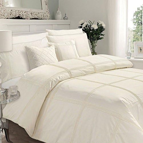 Artistic Fashionista Quality HAMLET Duvet/Quilt Cover & Pillowcases Bedding Set โ Signature Range (Super King, Cream)