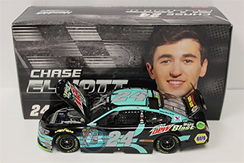 Lionel Racing C246821MDCL Chase Elliott #24 Mountain Dew Baja Blast 2016 Chevrolet SS ARC HOTO NASCAR Official Diecast Vehicle (1:24 Scale)