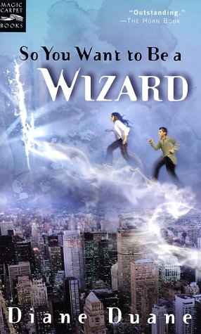 "So You Want to Be a Wizard (Young Wizards)" av Diane Duane