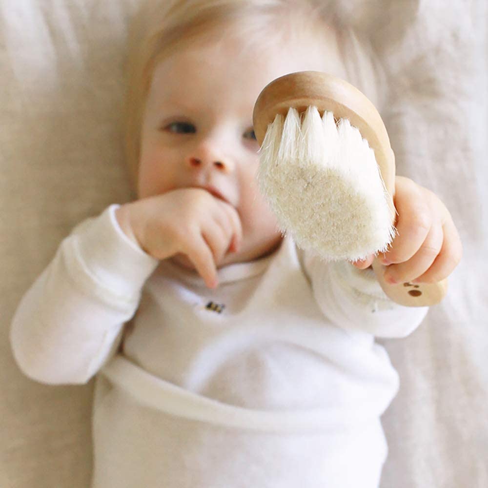 haakaa Wooden Baby Hair Brush for Newborns and Toddlers Baby Brush Natural Soft Wool Bristles Hairbrush, Ideal for Cradle Cap, Perfect Baby Registry Gift with Carry Pouch, 1PC