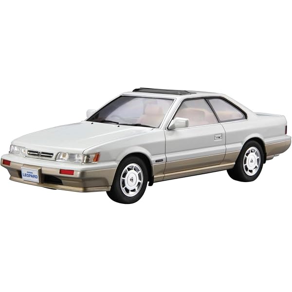 Maquette Aoshima 1/24 Nissan Laurel Medalist 1993 - Kit Plastique à Monter - Modèle Détaillé
