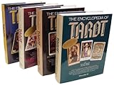 Image de The Encyclopedia of Tarot, 4 Volume Set (Volumes I, II, III and IV)