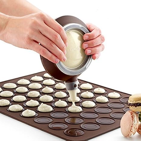 Silicone Macaron Kit Baking Mold Set 