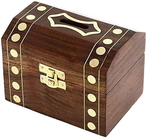 scatola del tesoro con chiusure in ottone