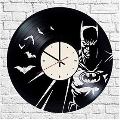 Amazon Com Batman Superhero Vinyl Clock Dc Comics Birthday Gifts