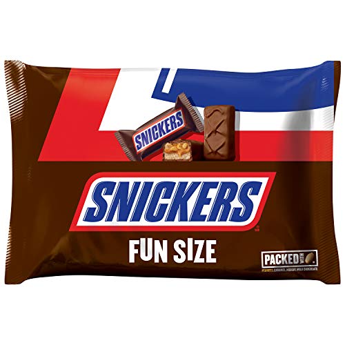 SNICKERS Fun Size Chocolate Candy Bars 20.77-Ounce Bag (Pack of 8)