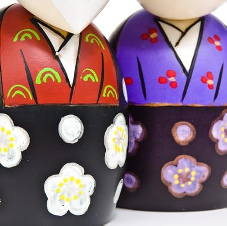 kokeshi doll set