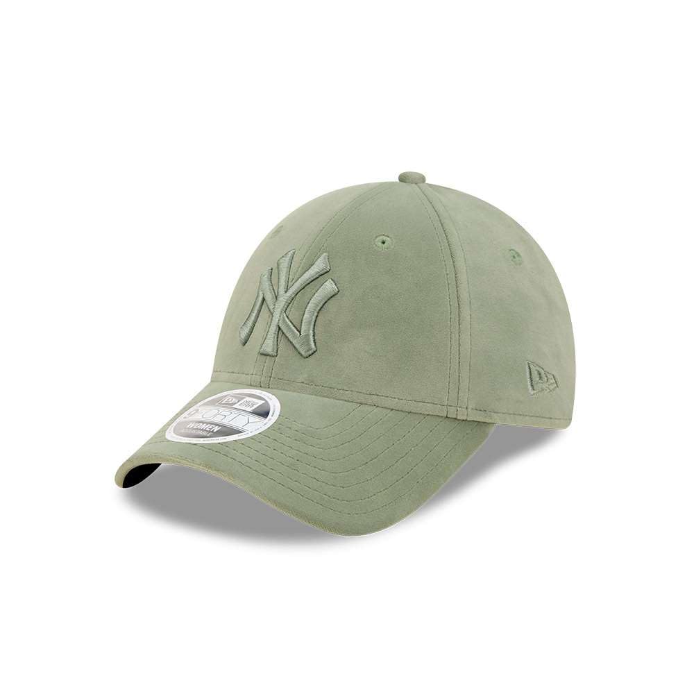 New Era New York Yankees MLB Velours Jade 9Forty Adjustable Women Cap - One-Size
