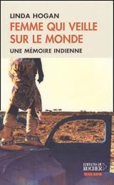 Femme qui veille sur le monde