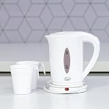 Quest White Compact Travel Kettle 0.5L 600W Dual Voltage with 2 Cups view 2