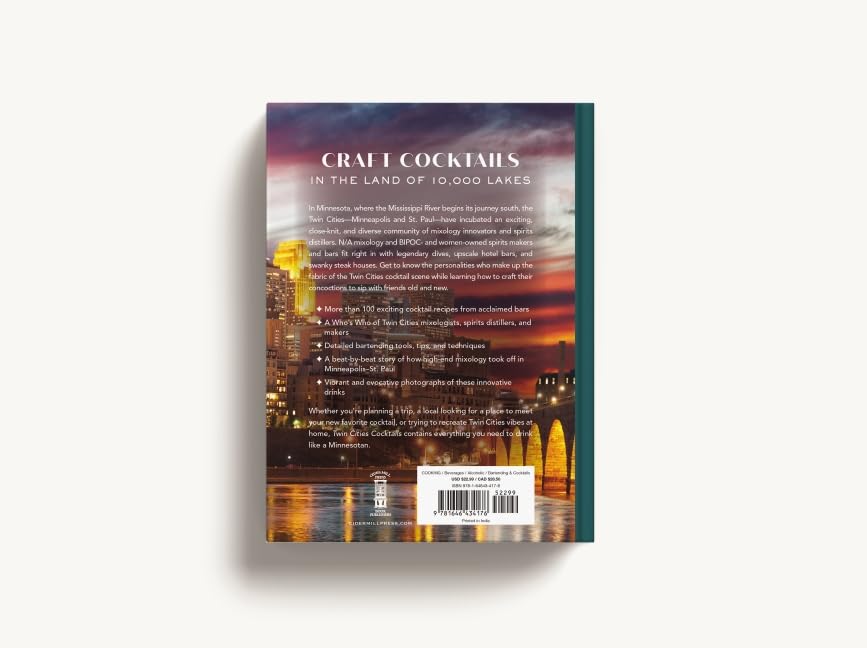 Mexico City Cocktails: An Elegant Collection of Over 100 Recipes Inspired by the City of Palaces