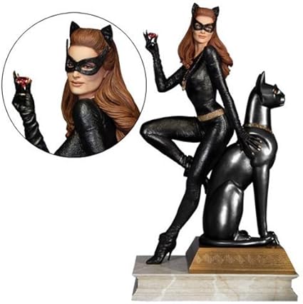 batman catwoman statue