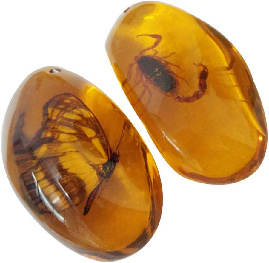 4pcs Amber with Insects Samples Stones Crystal Specimens Specimen Amber Pendant DIY Jewelry Pendant (Random Color)