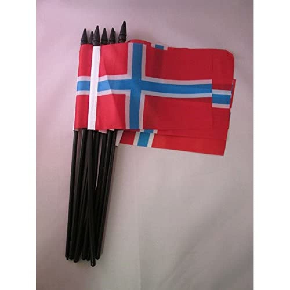 AZ FLAG - Set of 10 Norway Hand Flag 4'' x 6'' with Plastic Stick - 10 Small Norwegian Flags 100% Polyester 15 x 10 cm with 10'' Black Plastic Flagpole