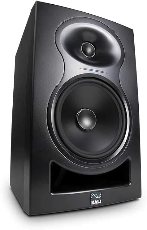 studio maker speaker
