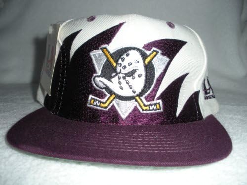 logo athletic sharktooth snapback