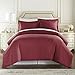 HC Collection Duvet Cover - Burgundy Queen Size Duvet Cover - 3 Piece Soft Breathable Microfiber Duvet Cover Set with Zipper Closure & 2 Pillow Shams