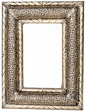 Moroccan Buzz 13-inch Dimensional Handmade Moroccan Metalwork Mirror (Morocco)