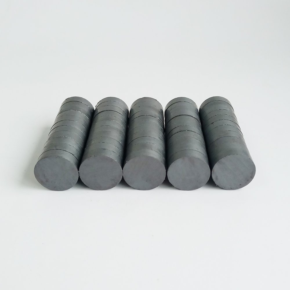 D18x5mm Ferrite Ceramic Round Magnets - 100pcs