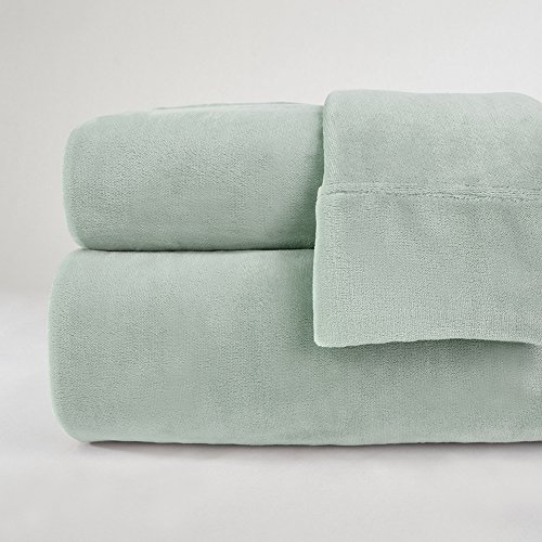 Amazon.com: Berkshire Blanket VelvetLoft Plush Sheets Set