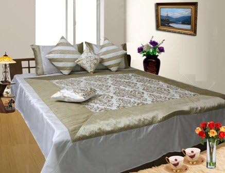 Dekor World Velvet Printed Duvet Cover Set - Set of 7 Pcs