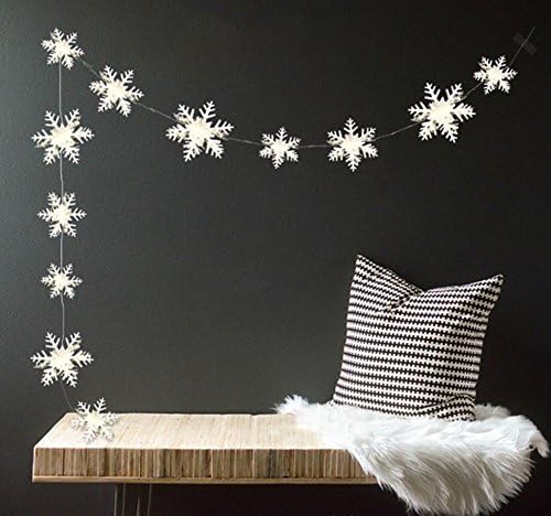 Christmas Decoration ornaments, Pack of 5,3D white snowflake string for house ,outdoor,tree, yard .New Year ,Festival
