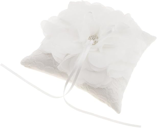 Amazon Co Jp リングピロー リング枕 リング 指輪 クッション ロマンチック 結婚式 刺繍 お花 リボン ラインストーン 軽量 2タイプ選択 15 X 15 Cm ジュエリー Amazon Co Jp リングピロー リング枕 リング 指輪 クッション ロマンチック 結婚式 刺繍 お花 リボン ラインストーン 軽量 2タイプ選択 15 X 15 Cm ジュエリー