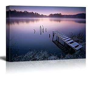 Beautiful Scenery Landscape Misty Peaceful Quiet Lake in...