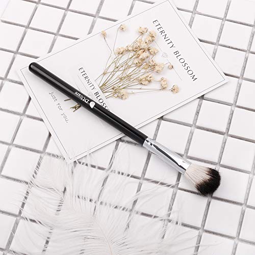 image for DUcare Highlighter Brush Makeup Brushes Fan Blending Eyeshadow Contour