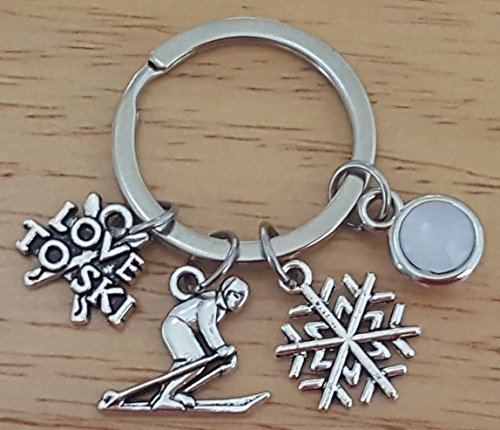 Kit's Kiss Skiing keychain, Skier keychain, skiing charm keychain, Snowflake charm, ski charm, I love to ski keychain, Gift for skier, skiing key ring