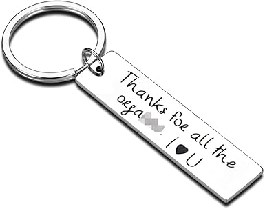 gift for fiance male on engagement day