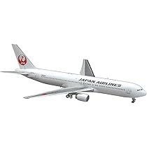 Hasegawa 1/200 Japan Airlines B777-300 New Logo Plastic Model 15