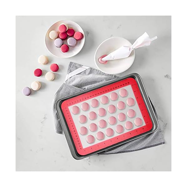 FOLAI 4pieces Silicone Baking Mats, Non-Slip Washable Reusable Baking Tray, Heat-Resistant Cooking Bakeware Mat, BPA Fre…