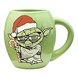 Vandor 99162 Star Wars Yoda Holiday 18 oz Oval Ceramic Mug, Green, Red, and White