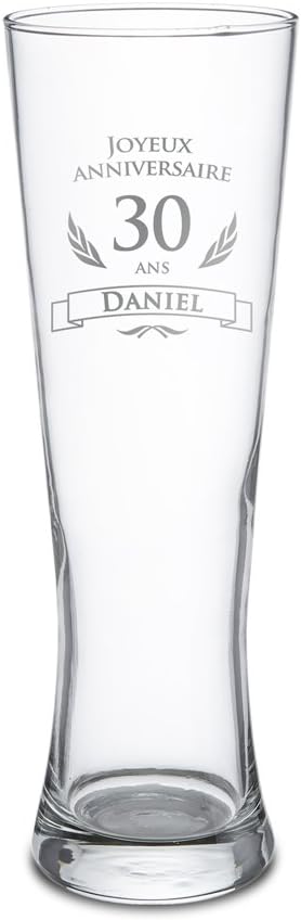 Amavel Verre A Biere Blanche Avec Gravure Personnalisee Joyeux Anniversaire 30 Ans Prenom Env 0 5 L Amazon Fr Cuisine Maison