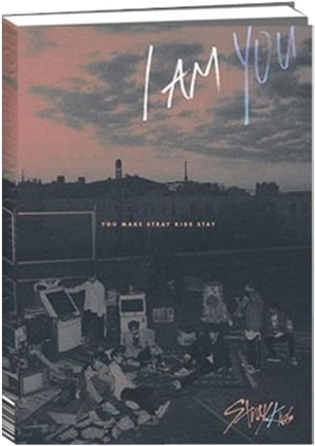 STRAY KIDS I Am You (I Am Version) the Third Mini Album CD+Photobook+3 QR Photocards+(Extra 4 Photocards + 1 Double-Sided Photocard)