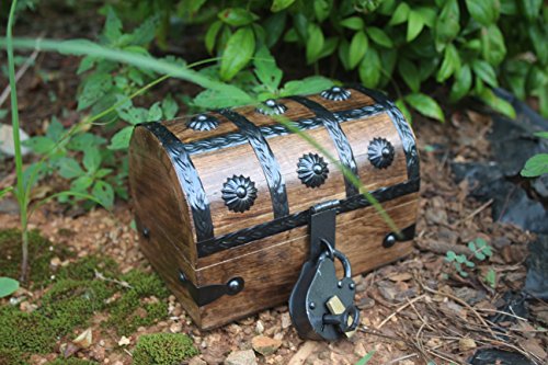 Well Pack Box Wooden Small Pirate Treasure Chest Box 6.5" x 4.5" x 4.5" With Black Hasp Latch Includes Master Padlock & Vintage Skeleton Keys