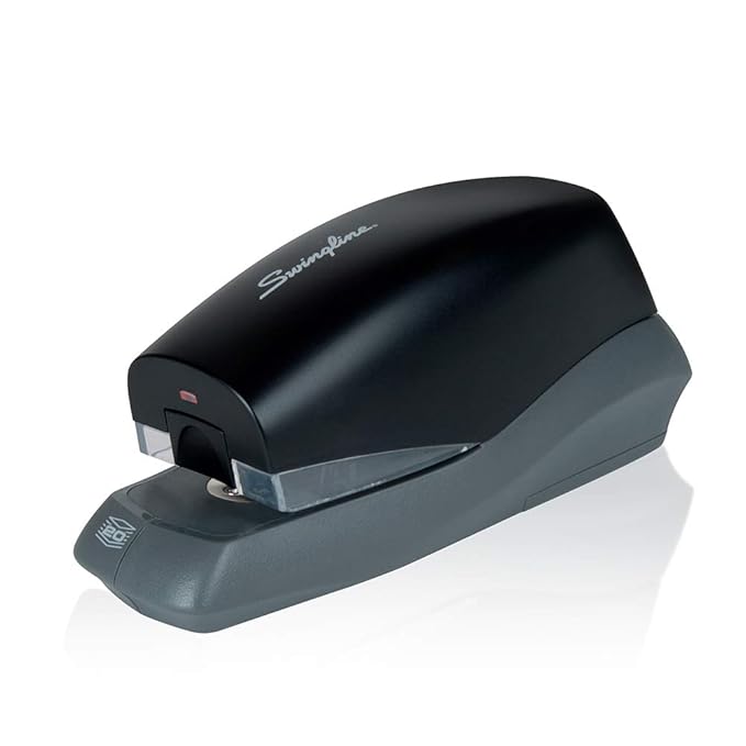 Swingline Breeze Automatic Stapler, Battery Powered, 25