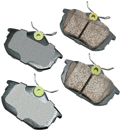 Akebono EUR838 EURO Ultra-Premium Ceramic Rear Brake Pad Set For 2000-2004 Volvo S40, V40