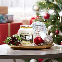 Yankee Candle Scented Candle | Surprise Snowfall