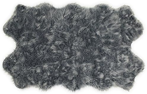 Nouvelle Legende® Faux Fur Sheepskin Premium Rug Quattro (43 in. X 73 in.) Gray