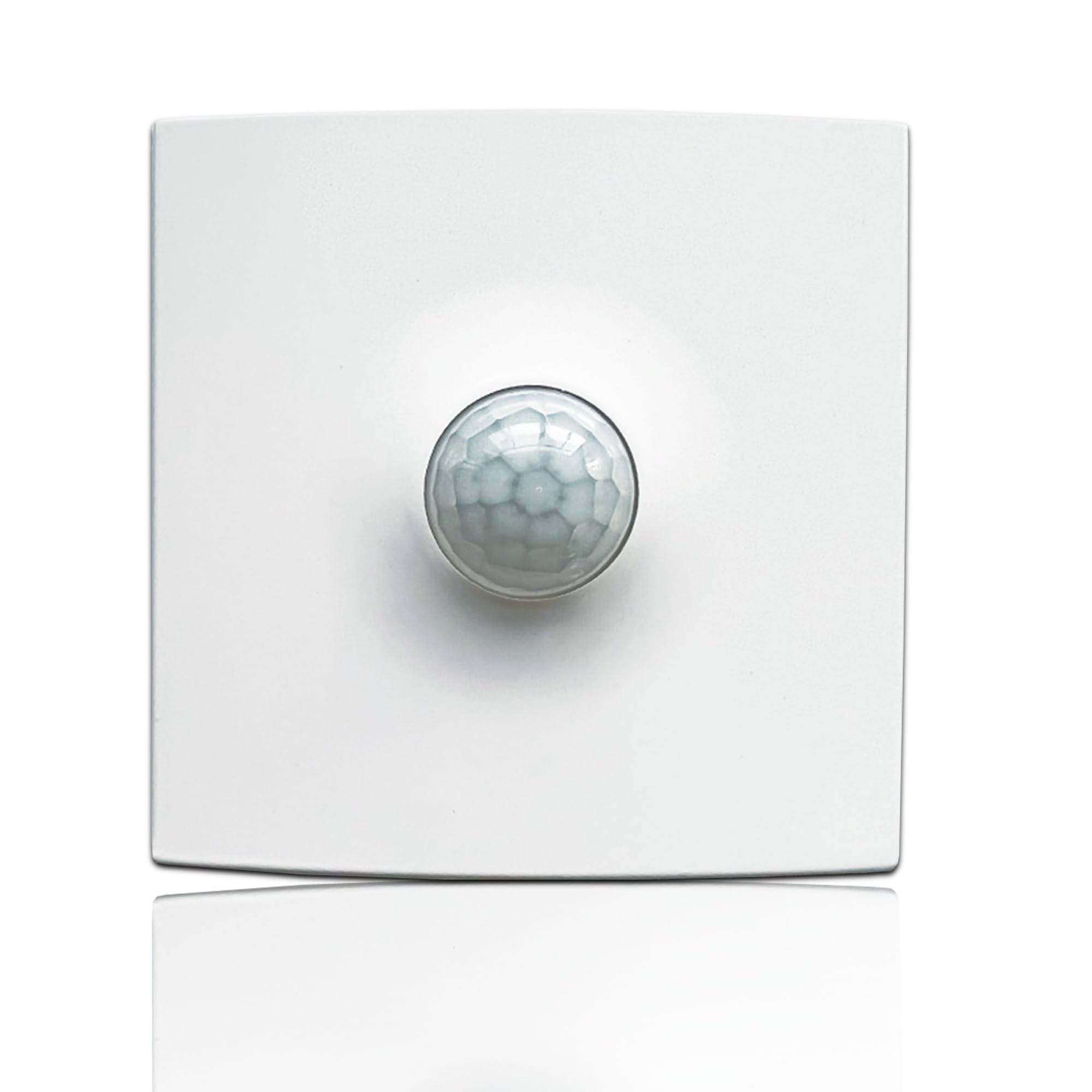 Lowenergie 200 W Wall-Mounted PIR Occupancy Sensor – 2-Wire Auto Light Switch, 360° Detection, Adjustable Delay, 100–250 V AC