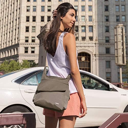 Travelon Anti-Theft Classic Messenger Bag, Black, One Size 9 Travelon Anti-Theft Classic Messenger Bag, Black, One Size