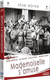 Mademoiselle s'amuse