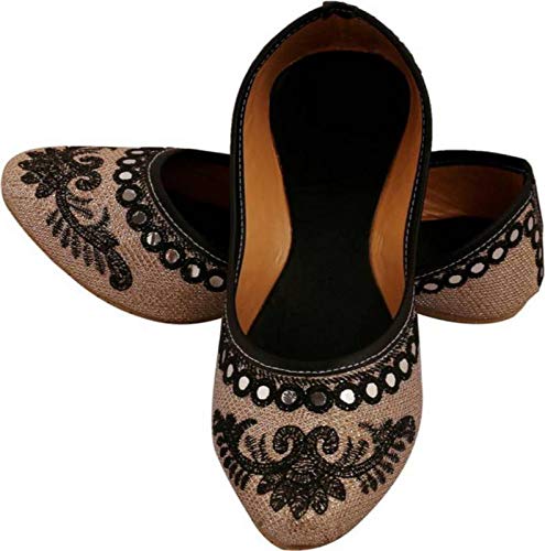 latest punjabi jutti for womens